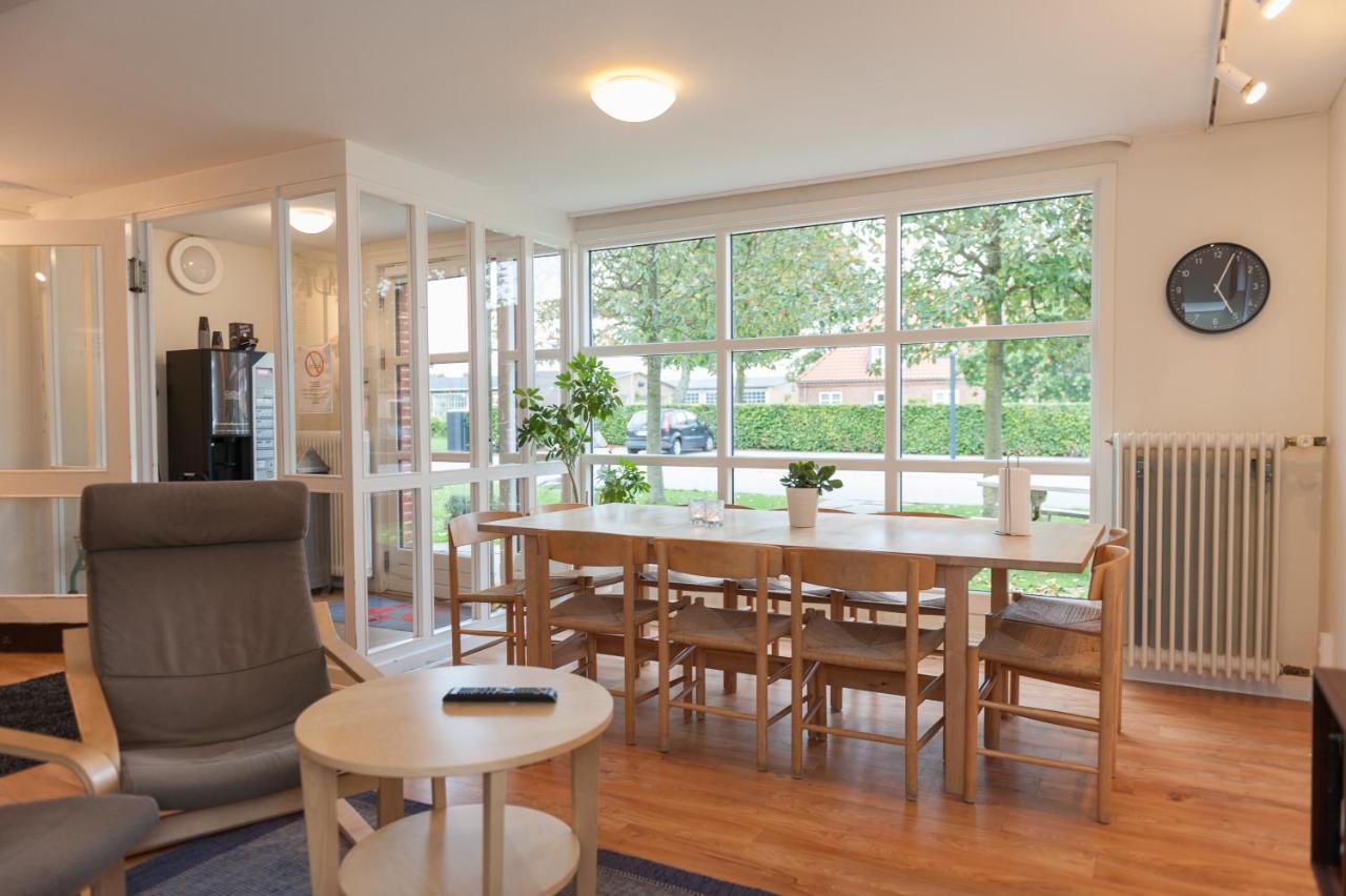 Belaegningen Hostel Brondby Extérieur photo